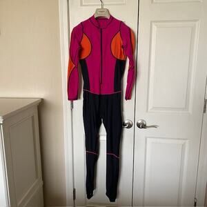 Meiyier Full Body Wetsuit Colorblock 1/2 Zip Long Sleeve Stirrups Women Medium